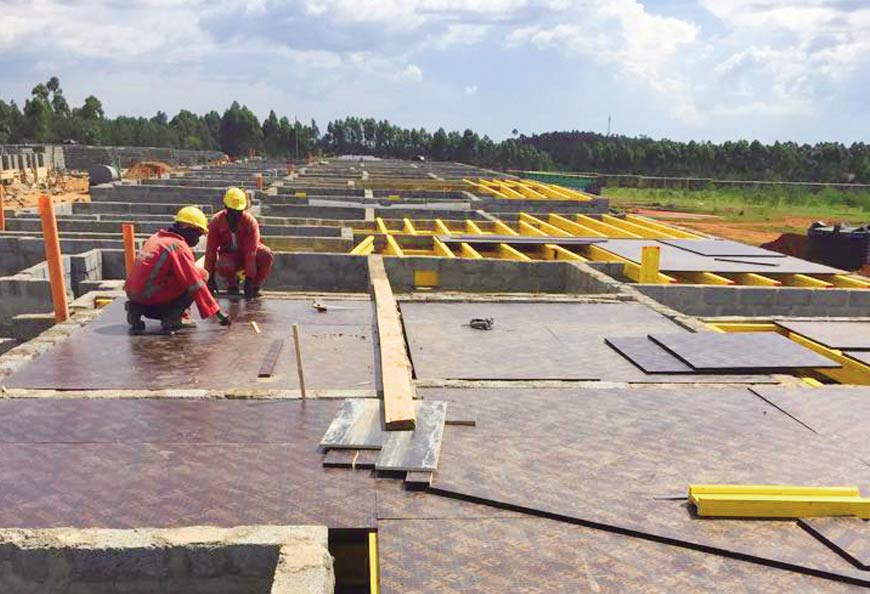 Site application in massive housing project together with TECON H20 timber beam and Heavy duty steel prop